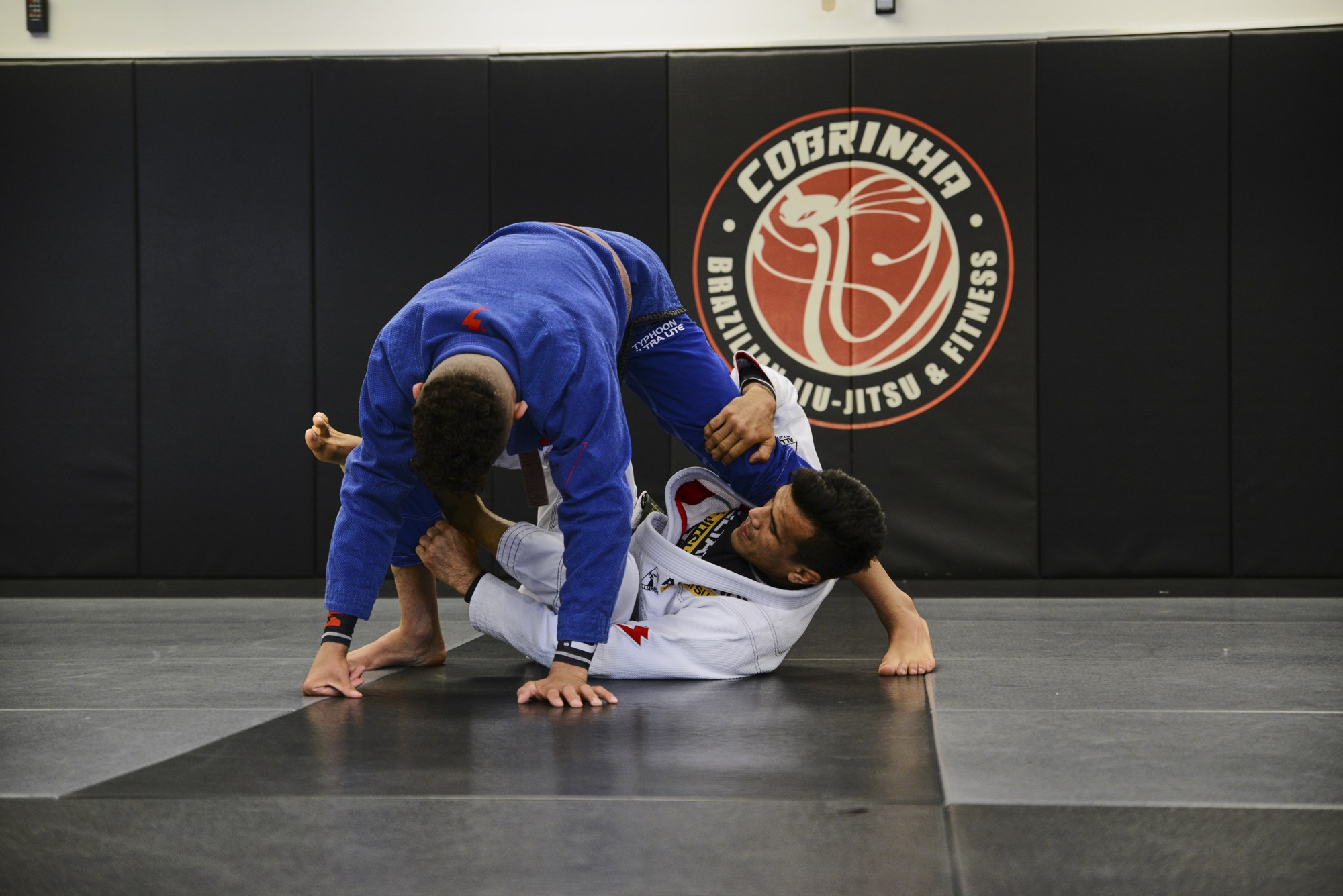 private jiu jitsu lessons los angeles at Cobrinha BJJ