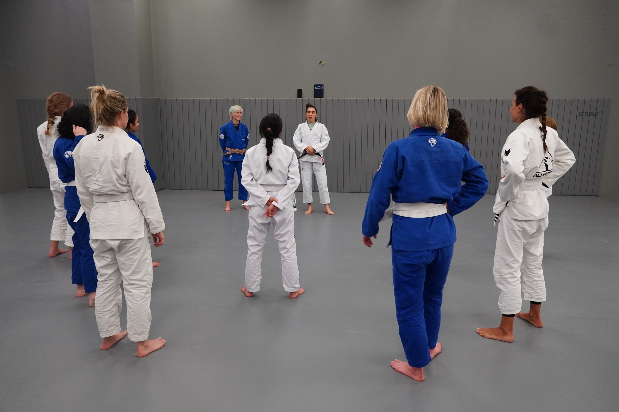 The Unique Appeal of Brazilian Jiu Jitsu for Women at Cobrinha BJJ